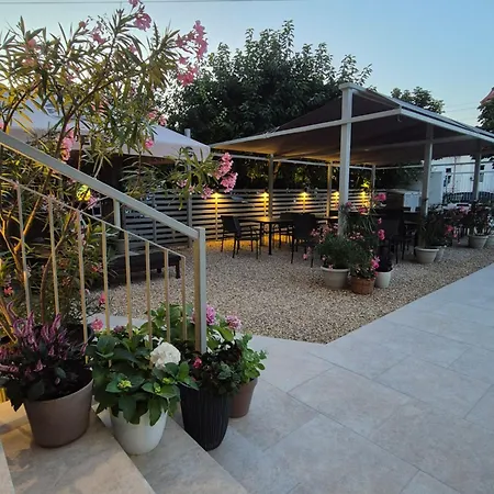 ALYA Sea Escape Costinesti - parcare gratuita-2